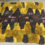 714 3288 LONG-PILE RUG
